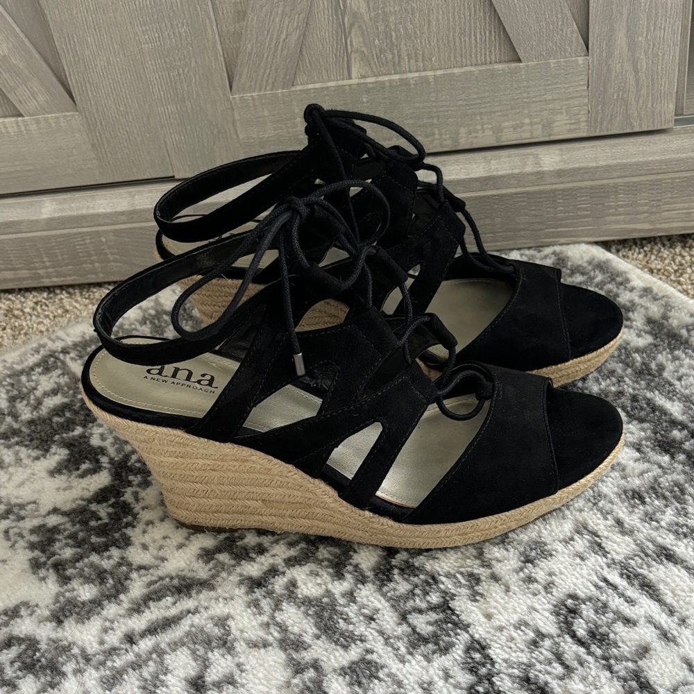 Black Wedge Tie Sandals